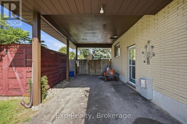 Dining room - 18 Railway Street, Brighton, ON K0K1H0 Photo 4
