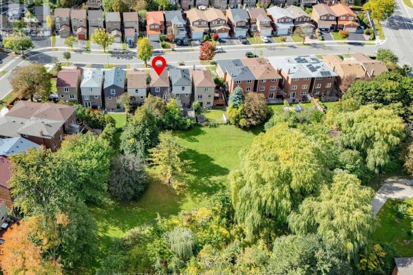 18 Riviera Drive, Vaughan, ON L4K2J1 Photo 4