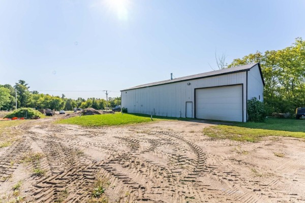 18 Rue De Clarendon, Portage Du Fort, QC J0X2T0 Photo 4