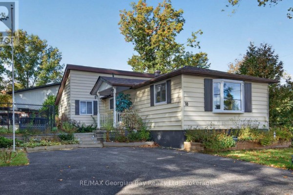 18 Sallows Drive, Tay, ON, photo 2