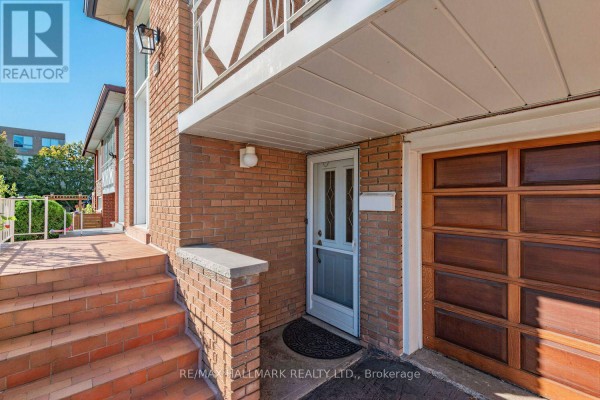 Den - 18 Sorlyn Avenue, Toronto, ON M6L1H8 Photo 3