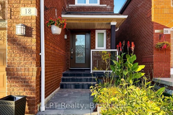 Bedroom 2 - 18 Tawn Crescent S, Ajax, ON L1Z1J1 Photo 2