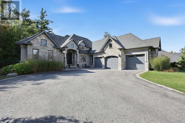 18 Wendat Trail, Springwater, ON, photo 2
