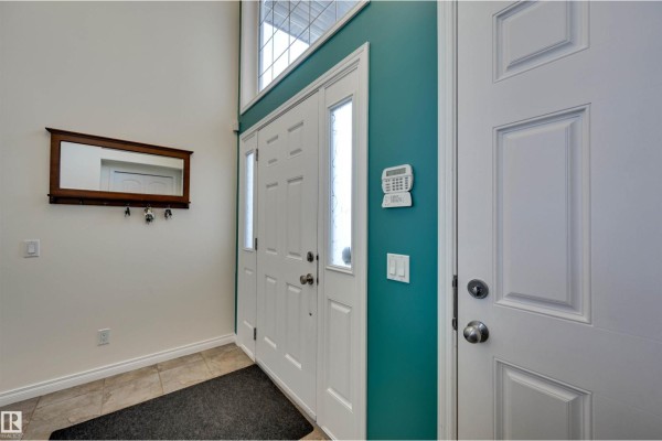 Dining room - 18 Westbrook Wd, Fort Saskatchewan, AB T8L0J9 Photo 2