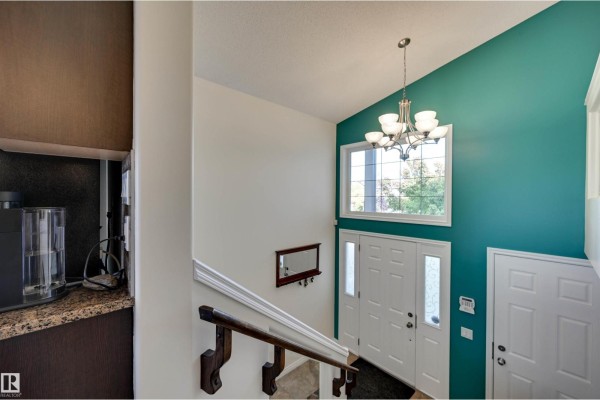 Primary Bedroom - 18 Westbrook Wd, Fort Saskatchewan, AB T8L0J9 Photo 4