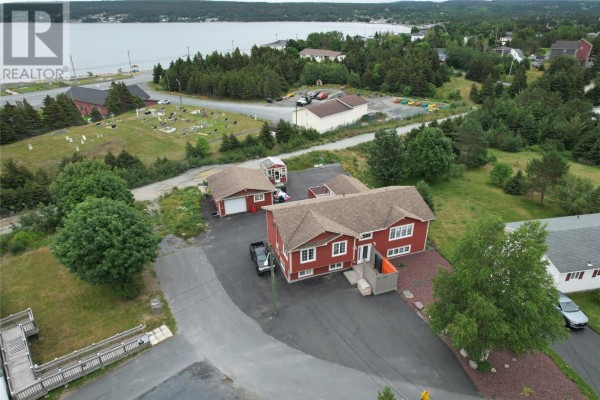 18 Wilsonville Avenue, Clarke’s Beach, NL, photo 2