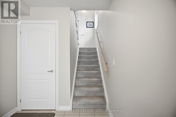 18 Wimshaw Lane, Whitchurch Stouffville, ON, photo 3