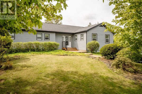 18 Woodman Road, Wolfville, NS B4P2M5 Photo 3