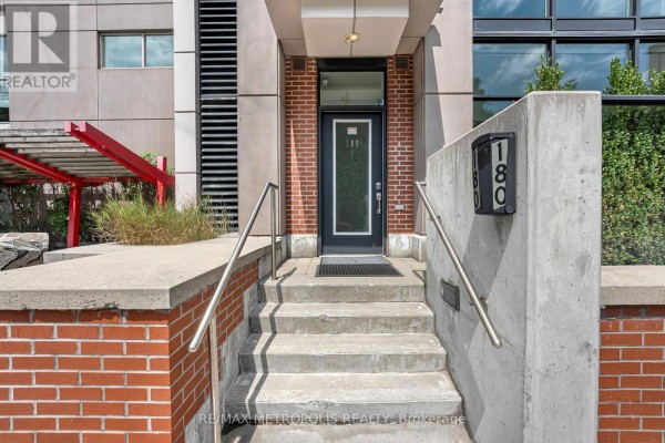 180 Borough Drive, Toronto, ON, photo 3