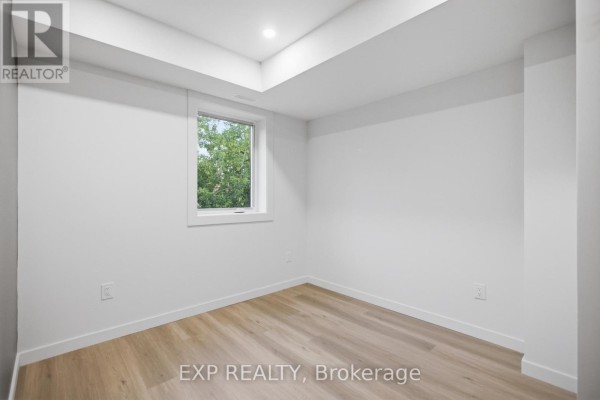 180 Clarence Street, Ottawa, ON K1N5P3 Photo 5