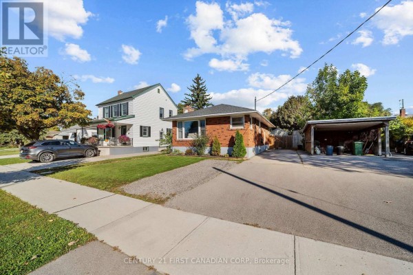180 Forest Avenue, St  Thomas, ON, photo 3