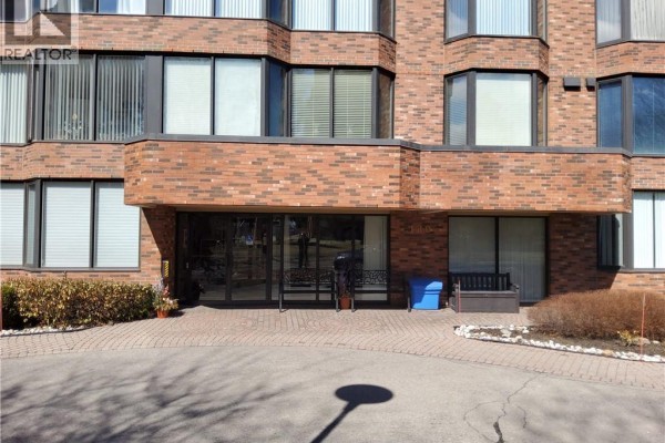 180 Limeridge Road W Unit# 401, Hamilton, ON, photo 2