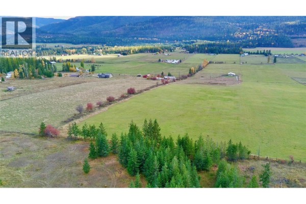 180 Mitchell Road, Cherryville, BC V0E2G3 Photo 5