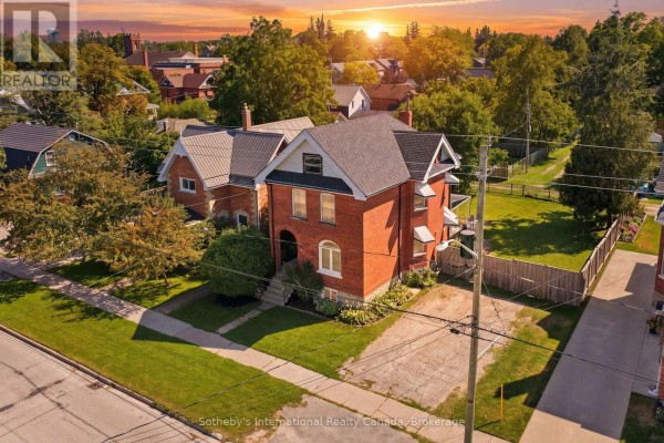 180 Second Street, Collingwood, ON, photo 2