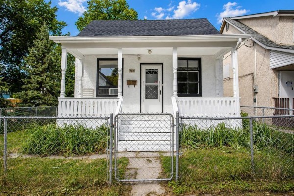 180 Syndicate Street, Winnipeg