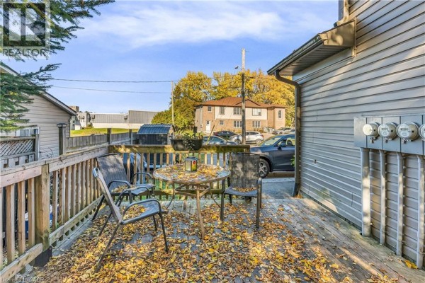 180 Union Street W, Listowel, ON N4W1X2 Photo 4