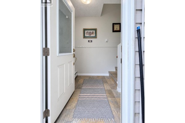 1800 2nd Street N Unit# 15, Cranbrook, BC, photo 3
