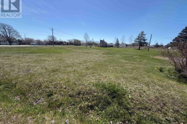 1800 335 Highway, Lower West Pubnico, NS B0W2C0 Photo 2