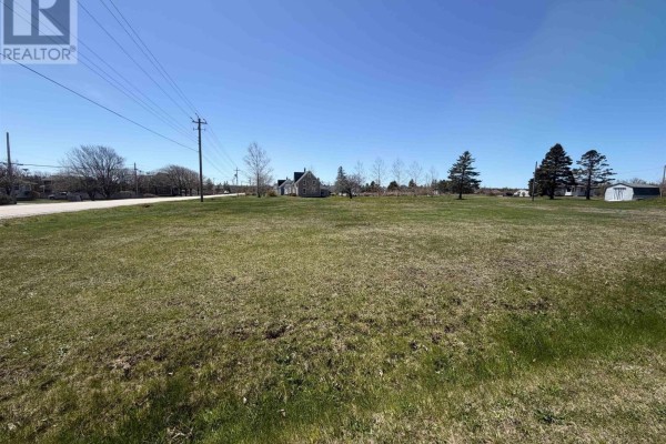 1800 335 Highway, Lower West Pubnico, NS B0W2C0 Photo 4