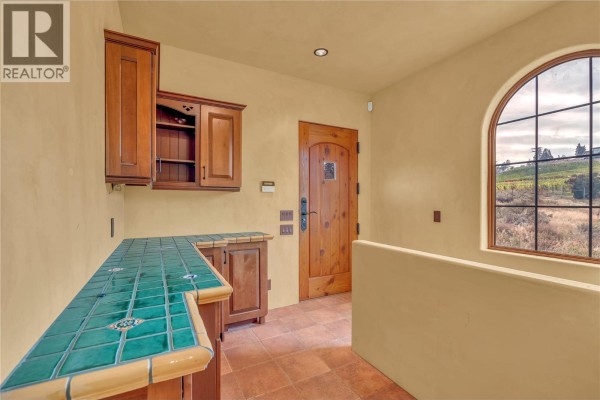 Recreation room - 18005 Whitfield Road, Summerland, BC V0H1Z6 Photo 5