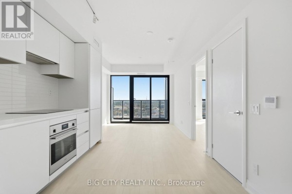 Kitchen - 1801 - 25 Frederick Todd Way, Toronto, ON M4G4E8 Photo 2