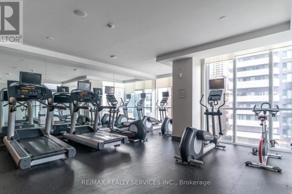 1801 - 4099 Brickstone Mews, Mississauga, ON L5B0G2 Photo 5