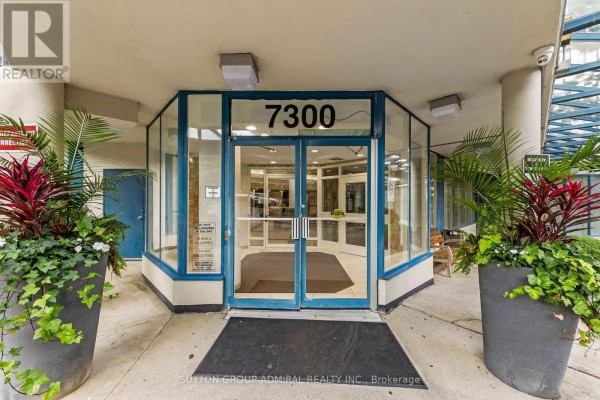 Eating area - 1801 - 7300 Yonge Street, Vaughan, ON L4J7Y5 Photo 4