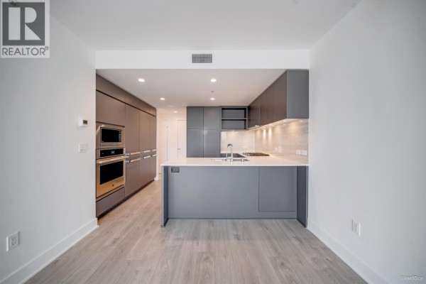1801 450 Westview Street, Coquitlam, BC V3K0G3 Photo 5