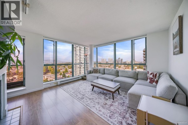 1801 6611 Southoaks Crescent, Burnaby
