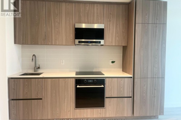 Kitchen - 1801n - 120 Broadway Avenue, Toronto, ON M4P0E9 Photo 3