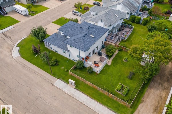 Family room - 1802 2 Av, Cold Lake, AB T9M1E3 Photo 4
