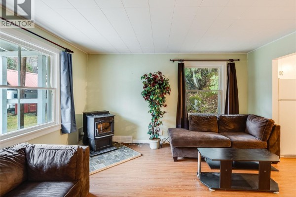 3pc Bathroom - 1802 Perrier Road, Nelson, BC V1L6Y8 Photo 4
