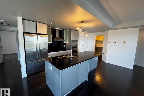 Den - #1803 10388 105 St Nw, Edmonton, AB T5J0C2 Photo 4