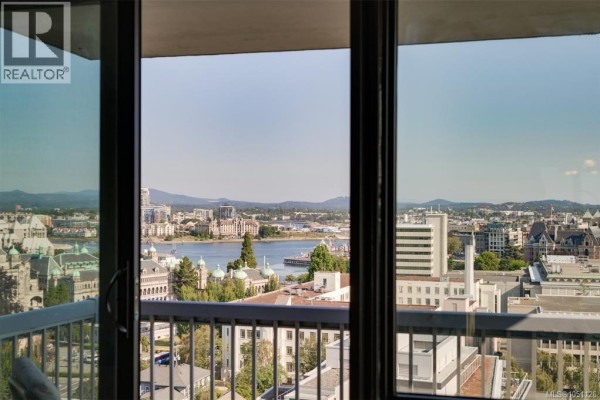 Balcony - 1803 647 Michigan St, Victoria, BC V8V1S9 Photo 2