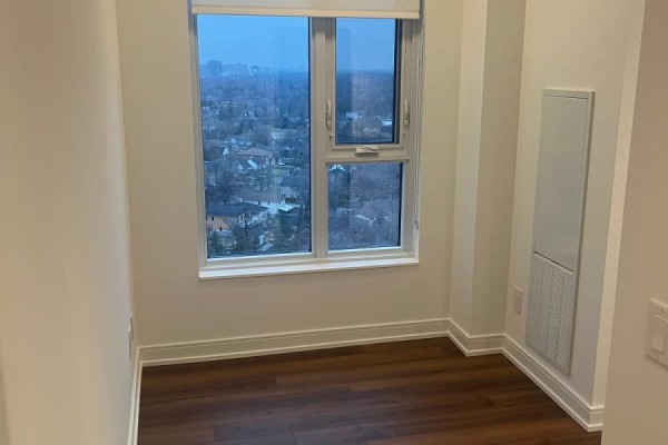 1804 - 30 Samuel Wood Way, Toronto, ON M9B0C9 Photo 3