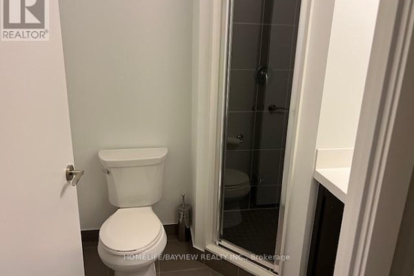 Kitchen - 1804 - 830 Lawrence Avenue W, Toronto, ON M6A1C3 Photo 3
