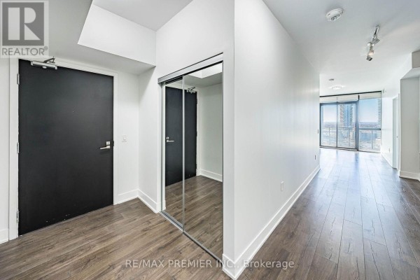 Primary Bedroom - 1805 - 2908 Highway 7 Road, Vaughan, ON L4K0K5 Photo 4