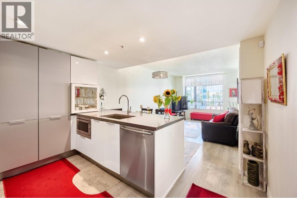 1805 788 Richards Street, Vancouver, BC V6B0C7 Photo 5