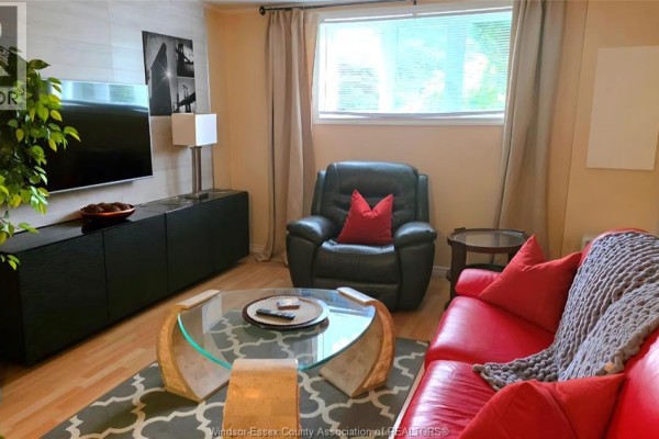 Kitchen - 1805 Northway Unit# 1, Windsor, ON N9B3M1 Photo 5