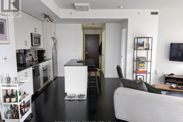 Primary Bedroom - 1806 - 1 The Esplanade Avenue, Toronto, ON M5E0A8 Photo 4