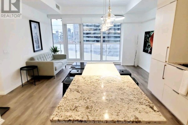 Dining room - 1806 - 197 Yonge Street, Toronto, ON M5B0C1 Photo 2