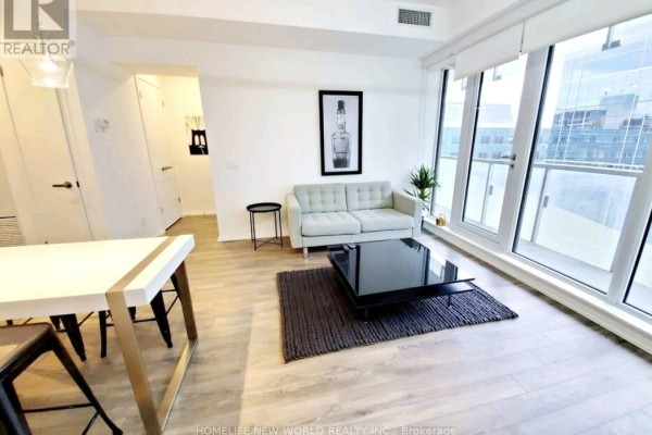 1806 - 197 Yonge Street, Toronto, ON M5B0C1 Photo 5