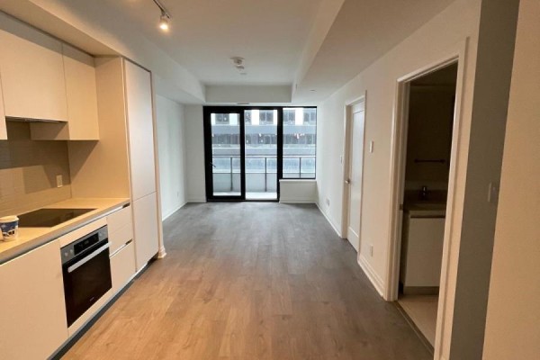 1806 - 4023 The Exchange, Mississauga, ON L5B0N4 Photo 2