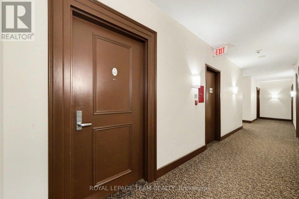 Living room - 1806 - 70 Landry Street, Ottawa, ON K1L0A8 Photo 3