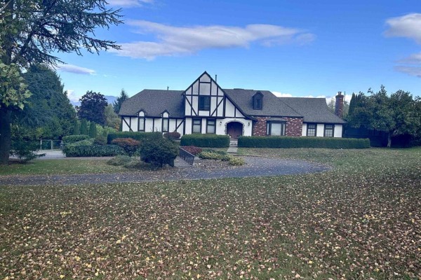 18065 72 Avenue, Surrey, BC V4N6B7 Photo 2