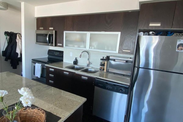 1807 - 80 Western Battery Road, Toronto, ON M6K3S1 Photo 3