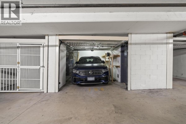 1807 1068 Hornby Street, Vancouver, BC V6Z2Y7 Photo 3