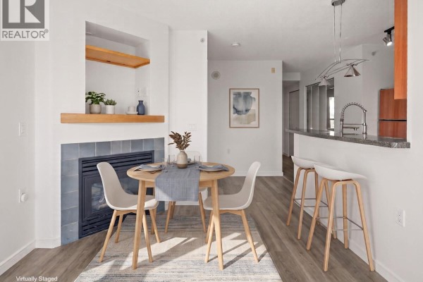 1807 1068 Hornby Street, Vancouver, BC V6Z2Y7 Photo 4