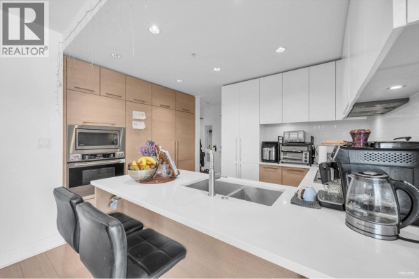 1807 1188 Pinetree Way, Coquitlam, BC V3B0K9 Photo 4