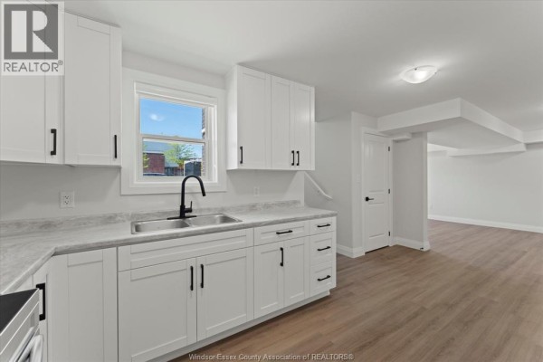 Laundry room - 1807 Meldrum Unit# 2, Windsor, ON N8W0B6 Photo 4